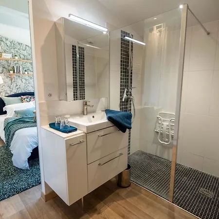 La Paresse En Apartment