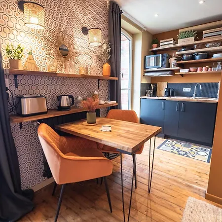 La Paresse En Apartment